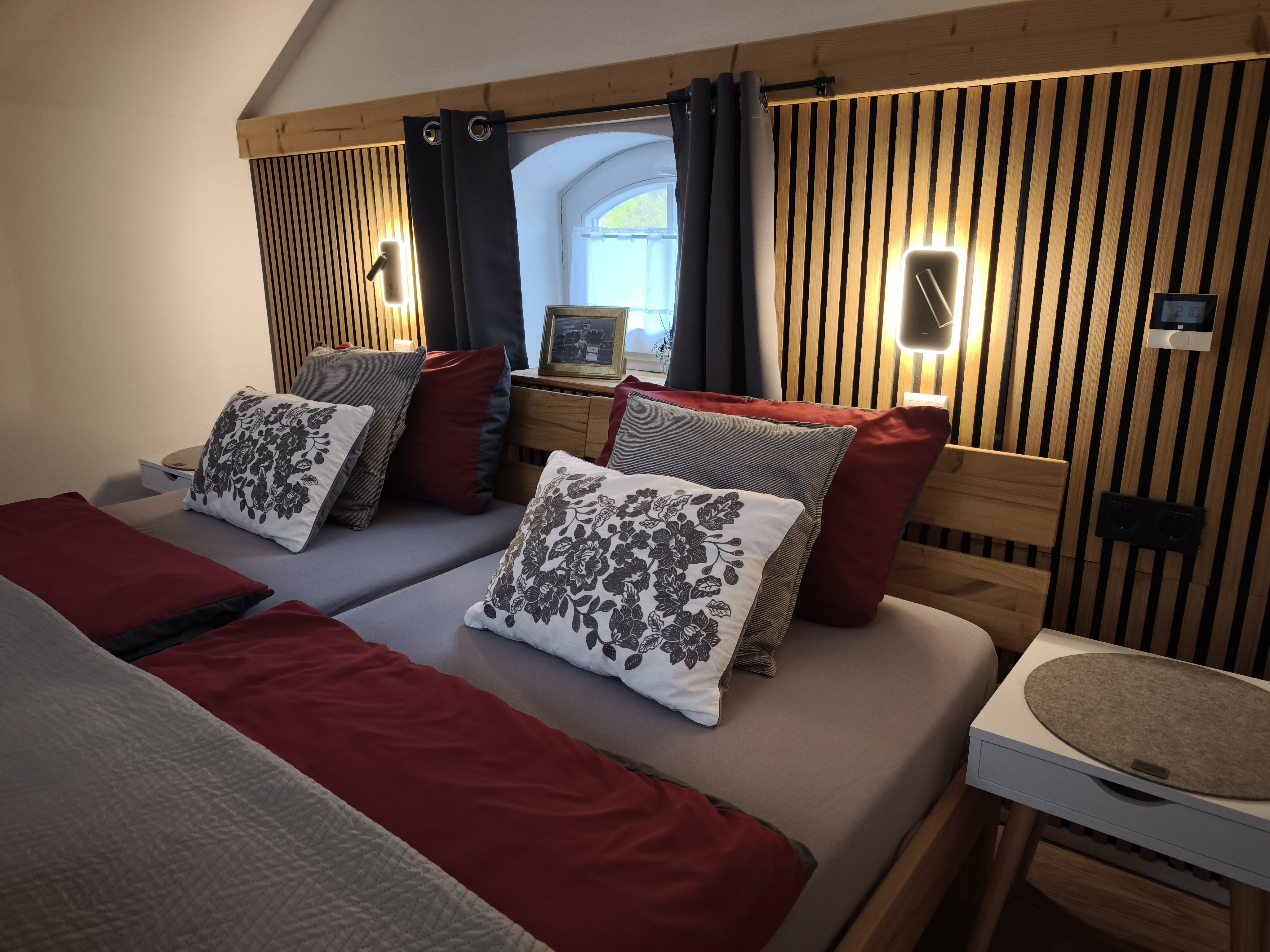 Bahnhof Droyßig - Bahnhäuschen Schlafzimmer