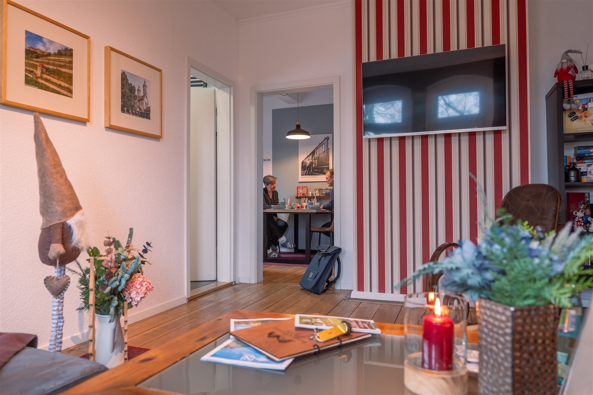 Bahnhof Droyßig - Alte Dienstwohnung im DG Wohnzimmer